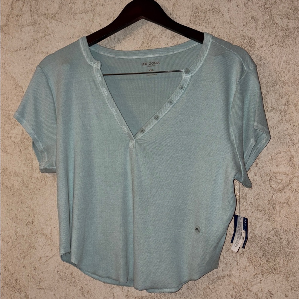 Arizona Womens V Neck Short Sleeve Crop Top Juniors